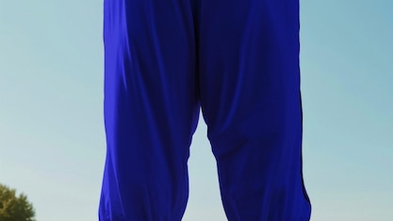 封阳台成本揭秘：如何合理估算每平米价格**